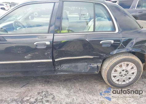 2007 Mercury Grand Marquis Gs z USA, uszkodzony, nr VIN 2MEFM74VX7X621916